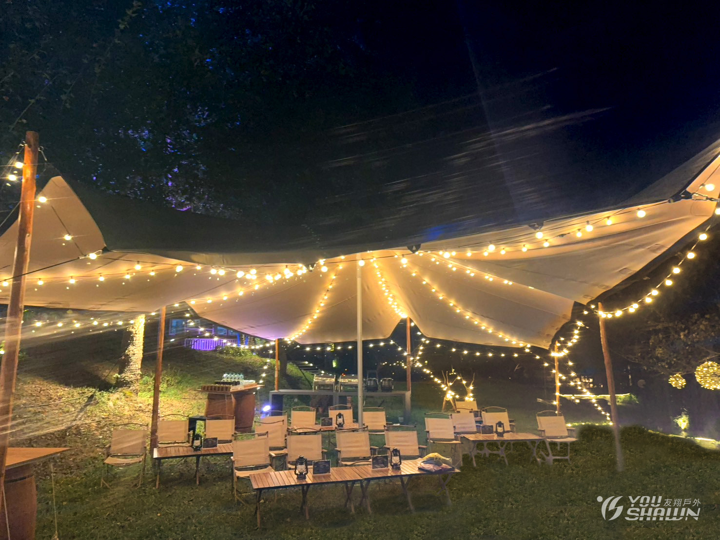 LINE_ALBUM_山野森活彈性天幕燈光進_251021_7