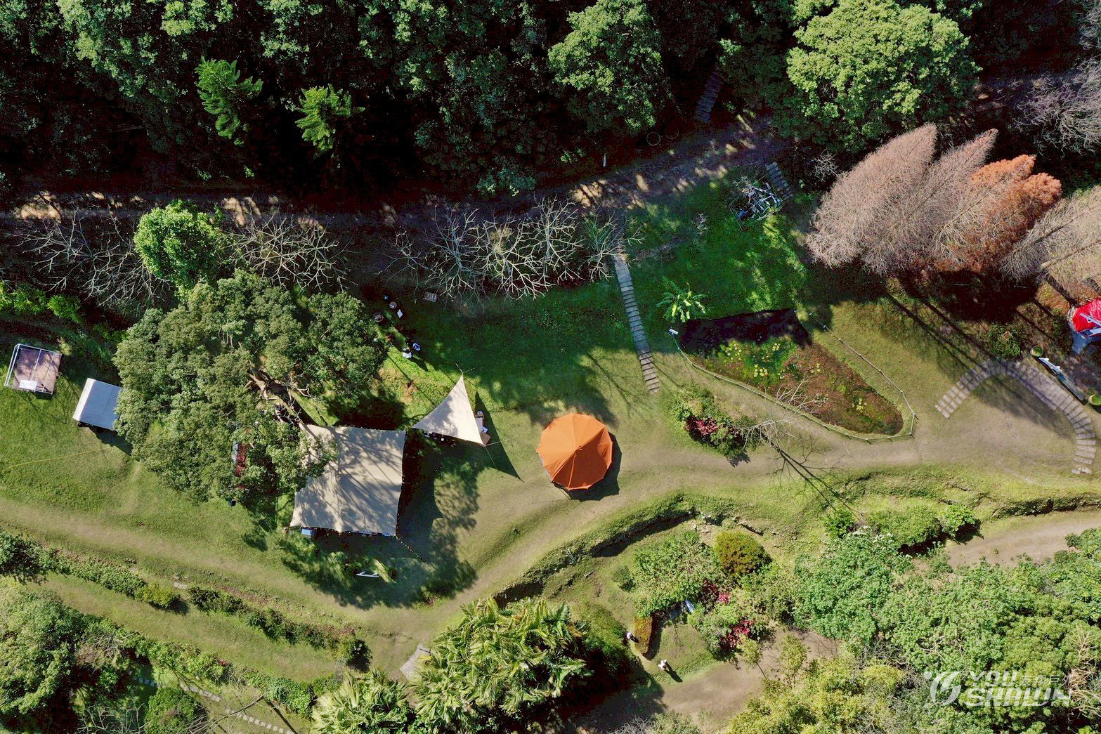 LINE_ALBUM_春天農場（日本閣品）彈性天幕7.57.5燈光桌椅酒桶桌板進_260211_18