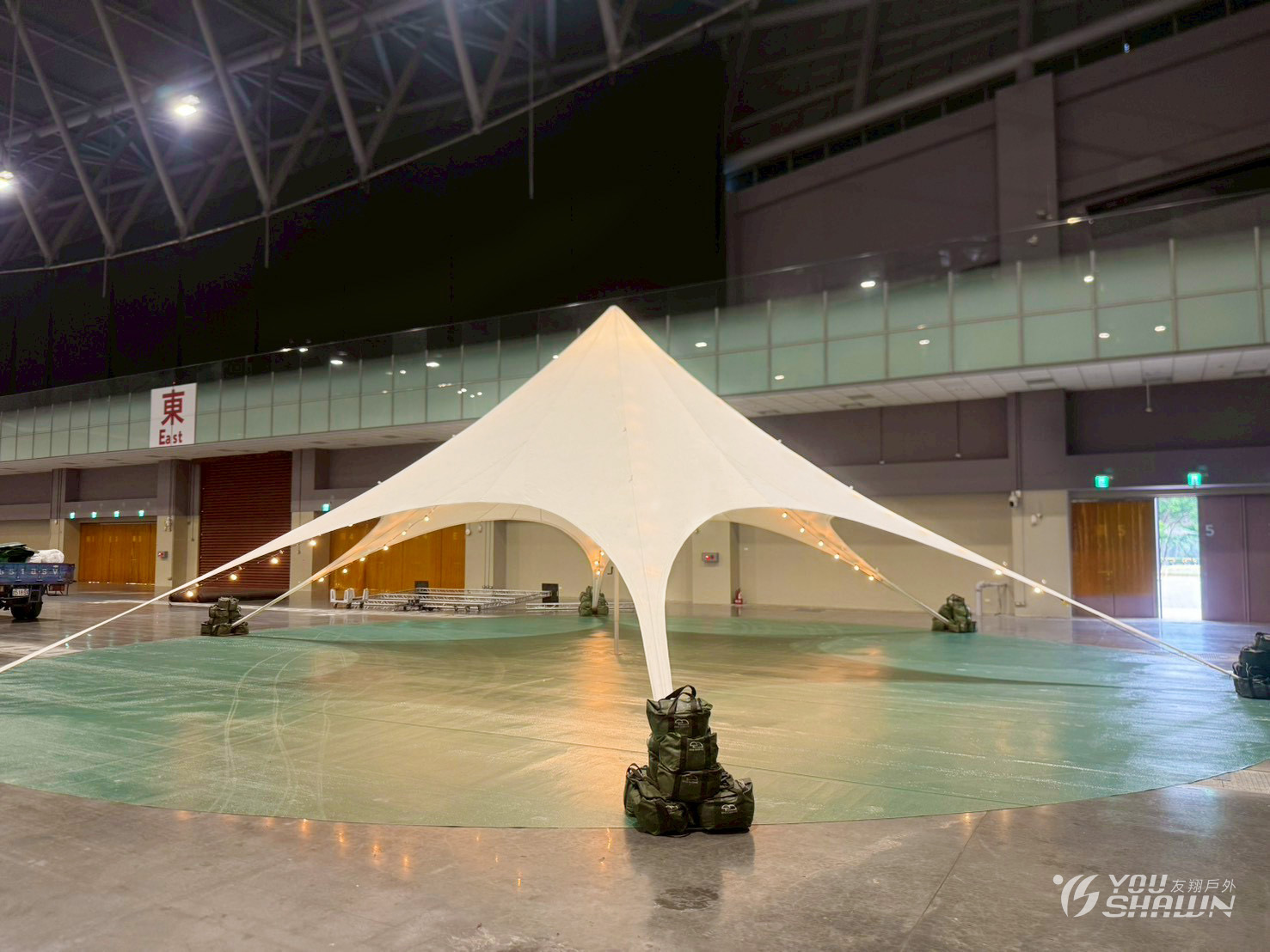 LINE_ALBUM_星冠17001串燈進_260317_4_1