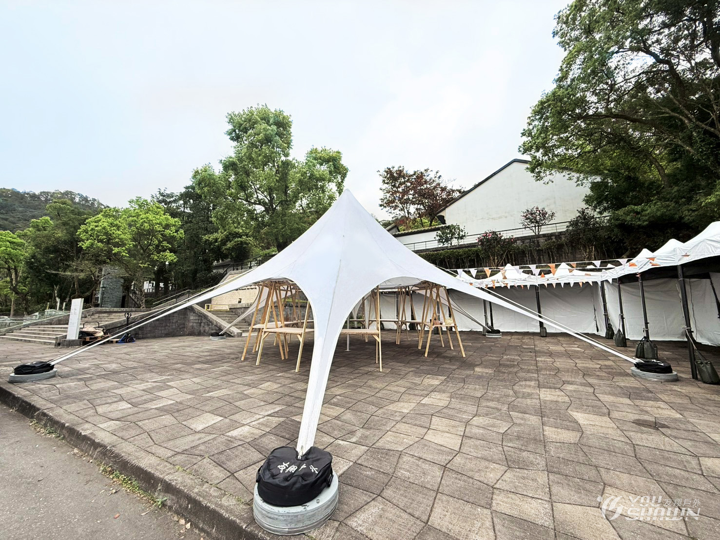 LINE_ALBUM_坪林13001、4✖️4方形天幕、串旗30、鐵板、沙包、棧板、攤架_260402_12