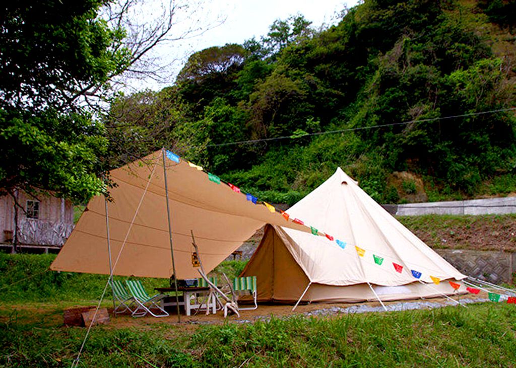 shelter_classic_square_backyard_camp_1