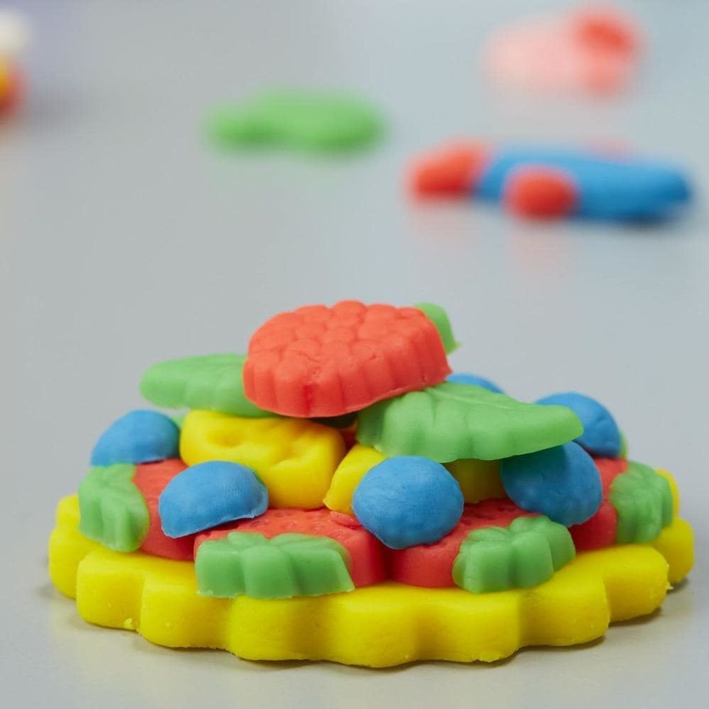 Play-Doh Kitchen Creations Magical Oven 3.jpg