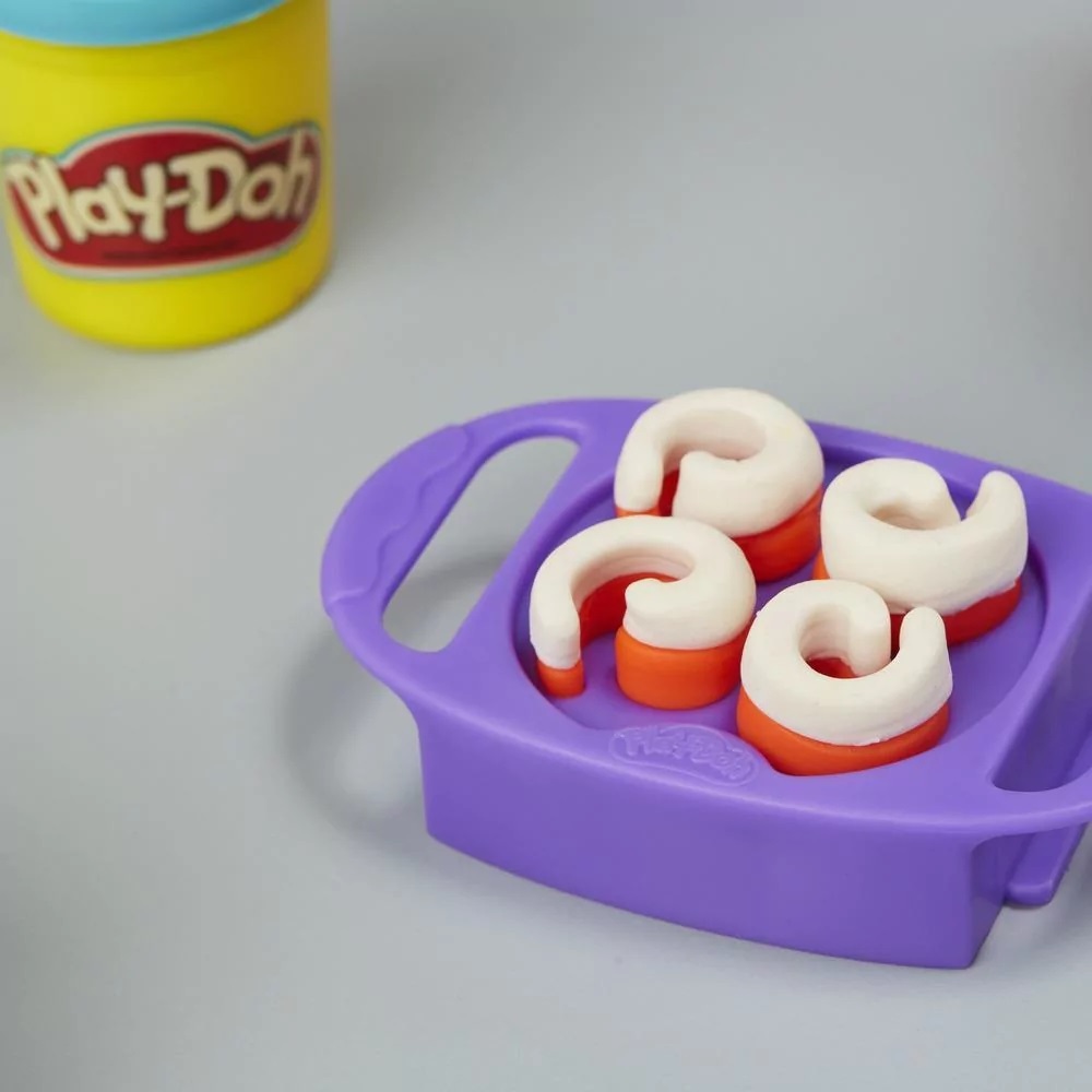 play doh creations magical oven