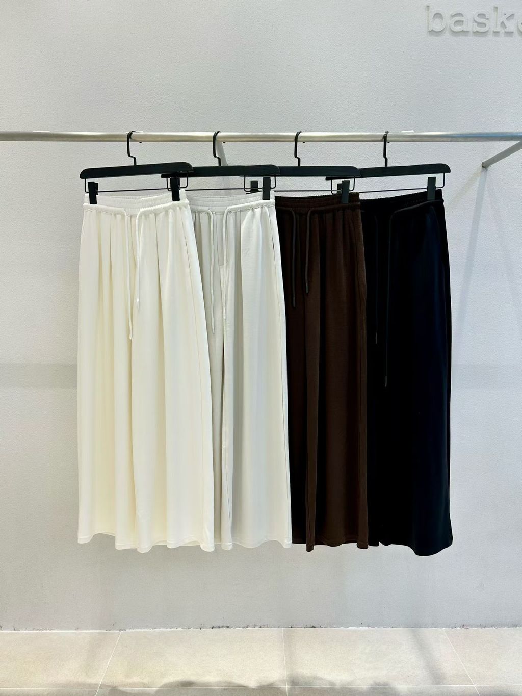 ef3cc27cb08682452f69e7efe6c43bd4