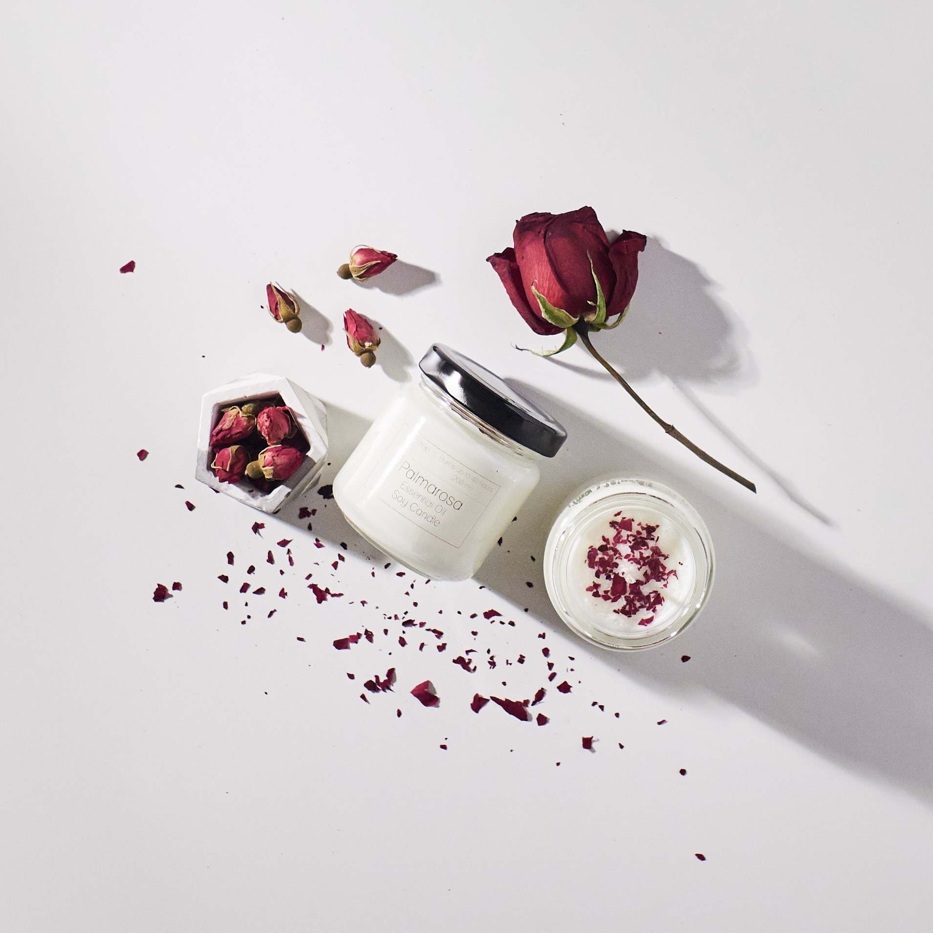 palmarosa-candle.jpg