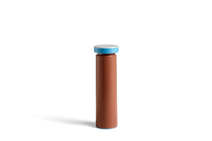 506977_Salt and Pepper M terracotta.jpg