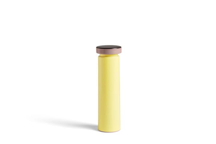 506976_Salt and Pepper M yellow.jpg