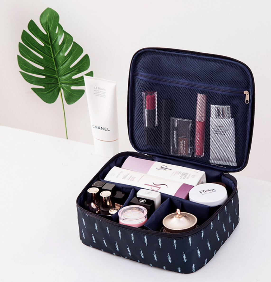 cosmetic travel bag.jpg