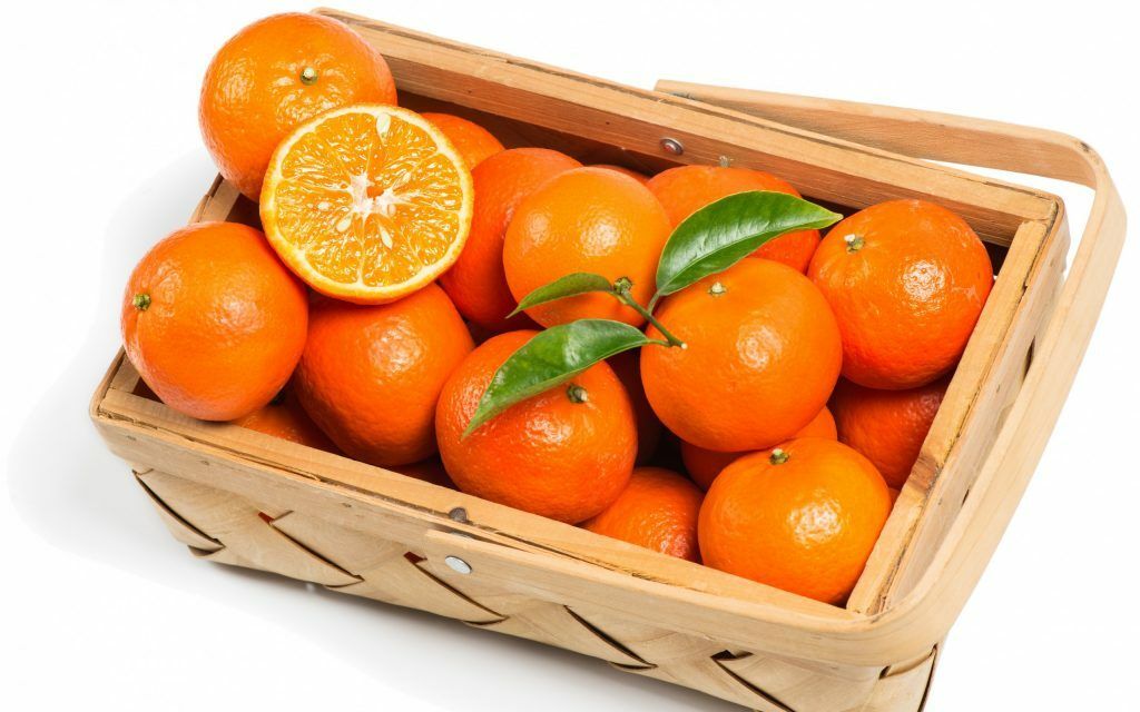 mandarins-citrus-fruits-orange-fruit-basket-1024x640.jpg