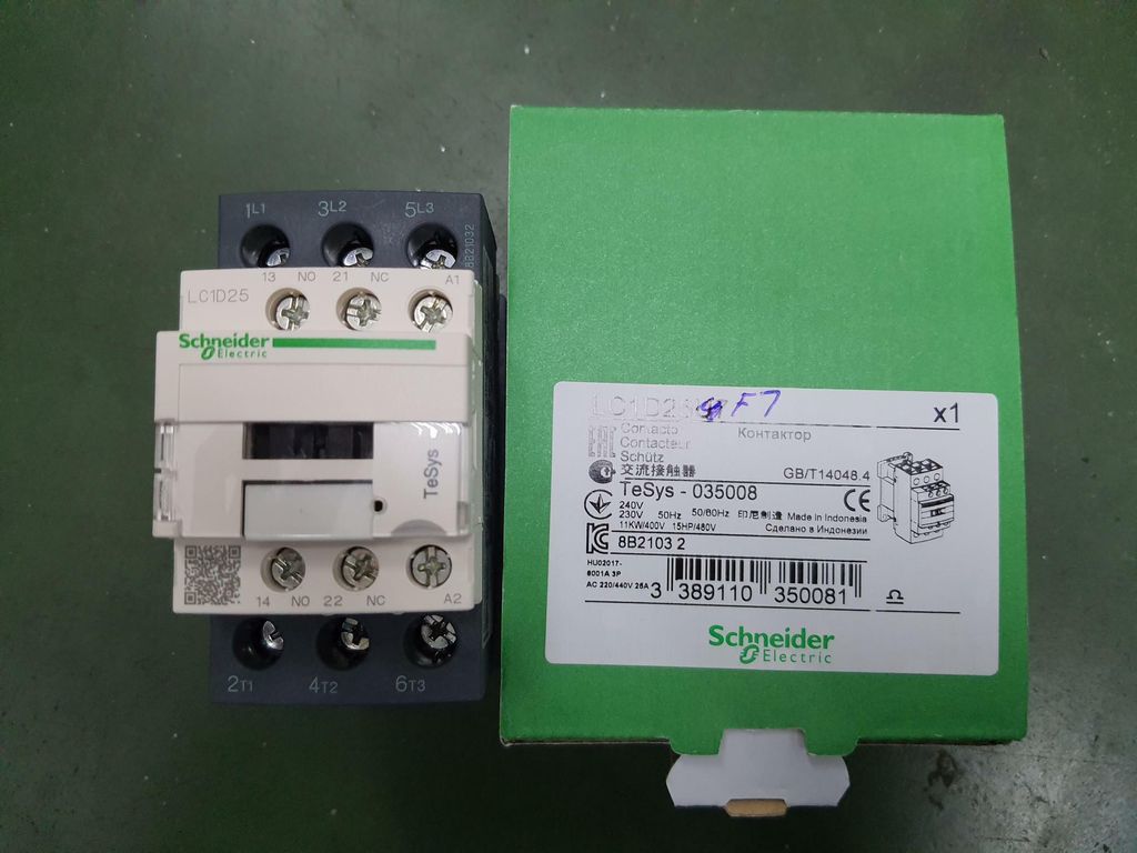 schneider contactor.jpg