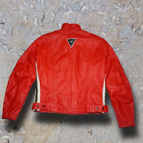 44 - DAINESE RETRO DESIGN 2.jpg