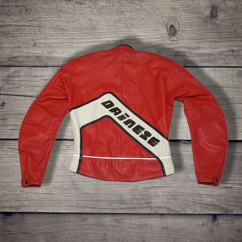 50 - DAINESE TUTTA MERAH FULL 2.jpg