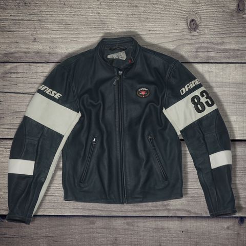 48 - DAINESE 83 1.jpg