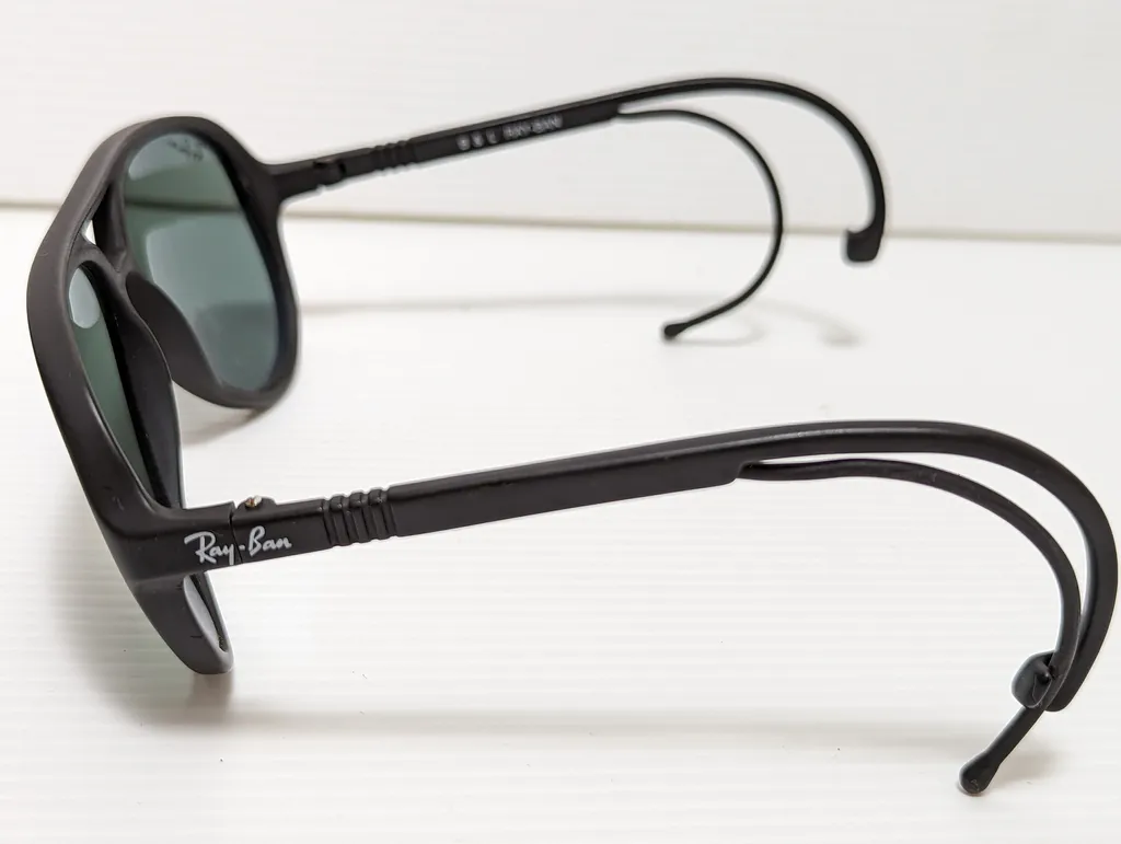 PXL_20230122_023732916