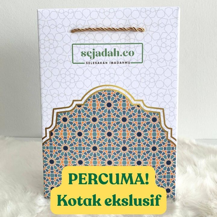 Percuma kotak ekslusif hanya di sejadah.co - depan