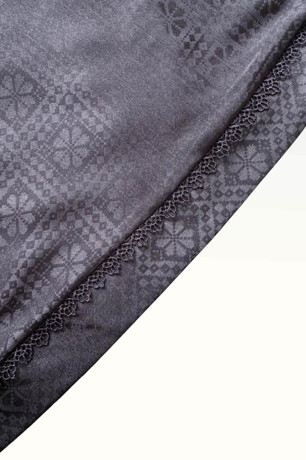 03_Telekung by SEJADAH.CO Silky Plain 01 Black