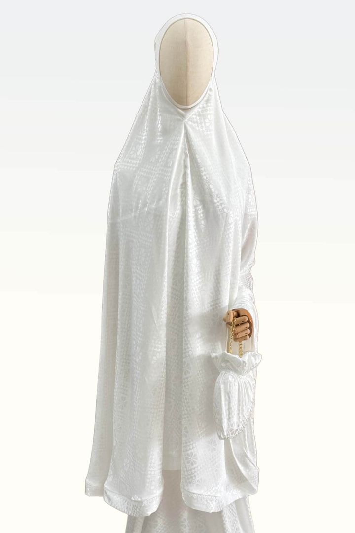 02_Telekung by SEJADAH.CO Silky Plain 01 White