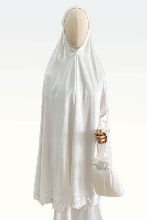 02_Telekung by SEJADAH.CO Silky Sulam 02 Snow White