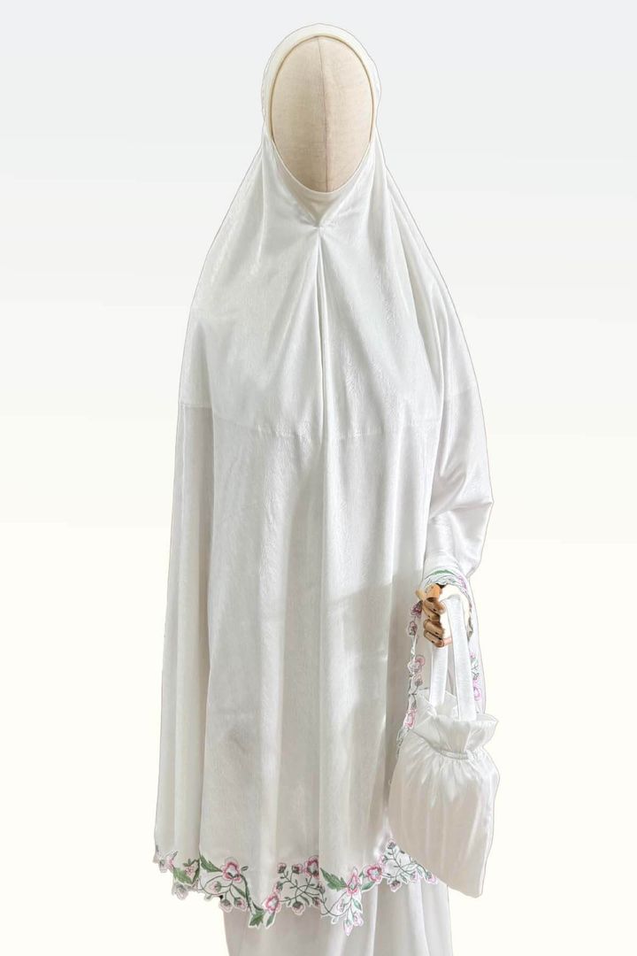 02_Telekung by SEJADAH.CO Silky Sulam 02 White