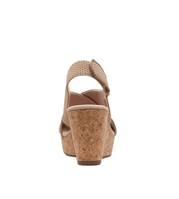 Clarks wedge best sale sandals annadel