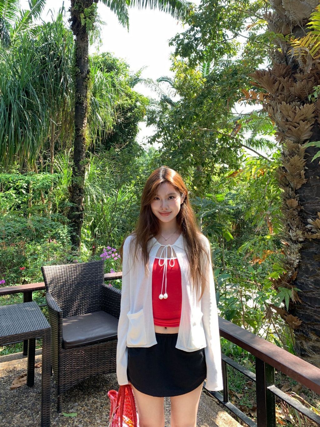 tw-11134207-820la-mlogq3yhqgpb5d