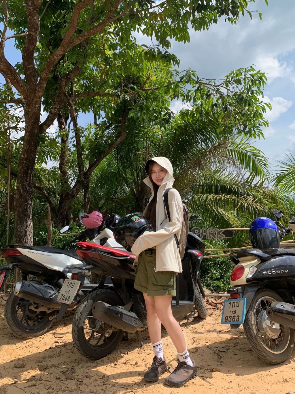 tw-11134207-820li-mloeu5ltvn5w25