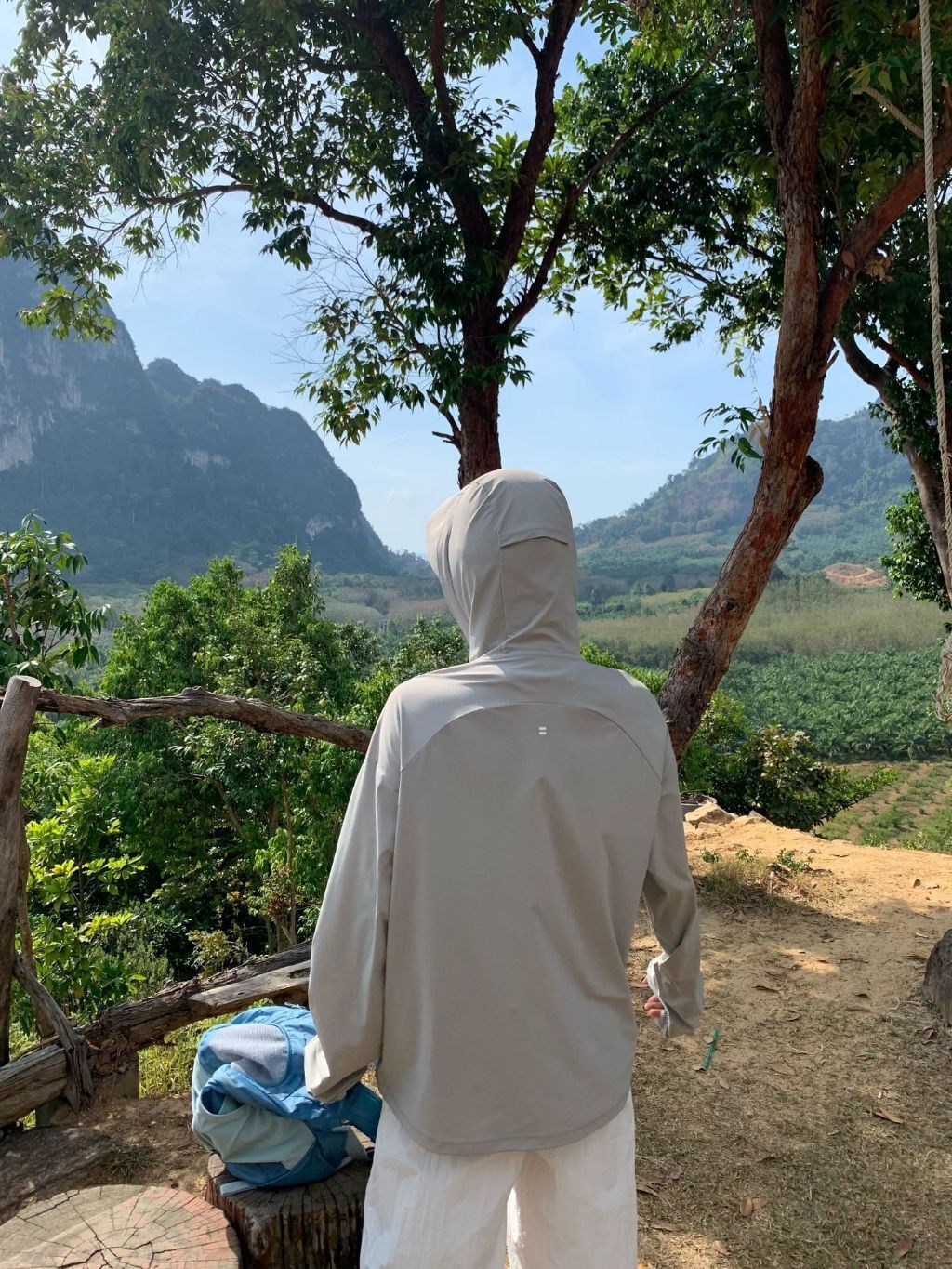 tw-11134207-820ld-mloeufz1q1ovd4