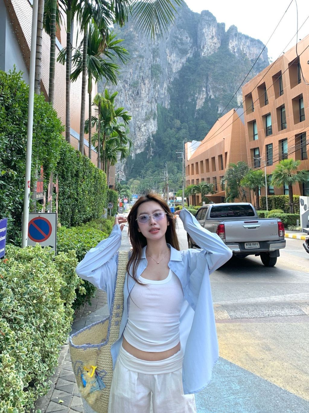 tw-11134207-820lg-mlogjfk28rnlbc