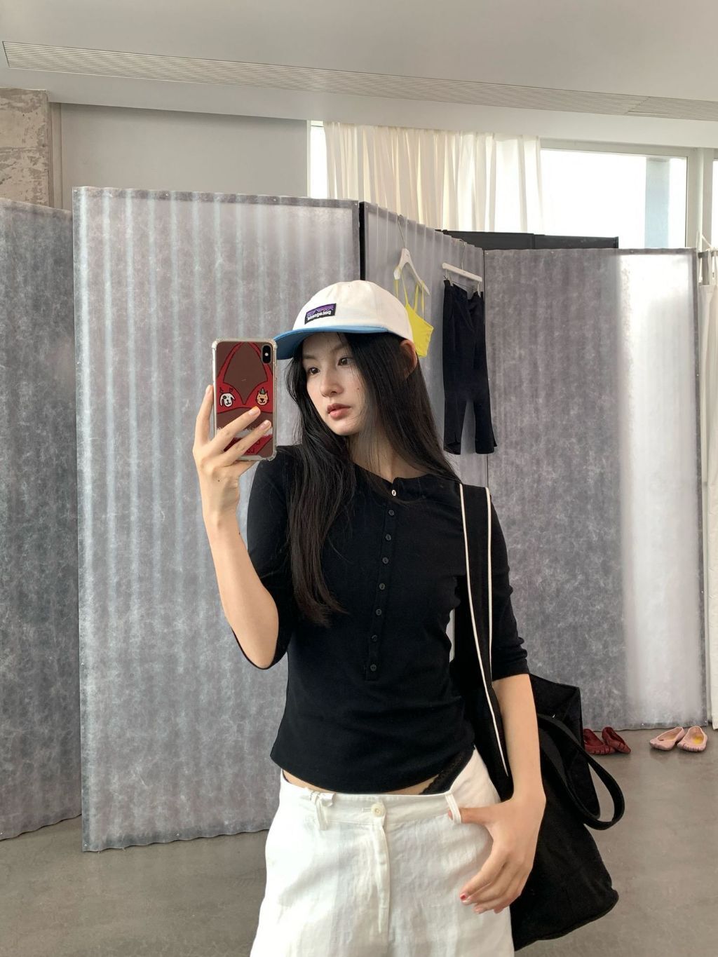 tw-11134207-820lf-mlocridjqio89f