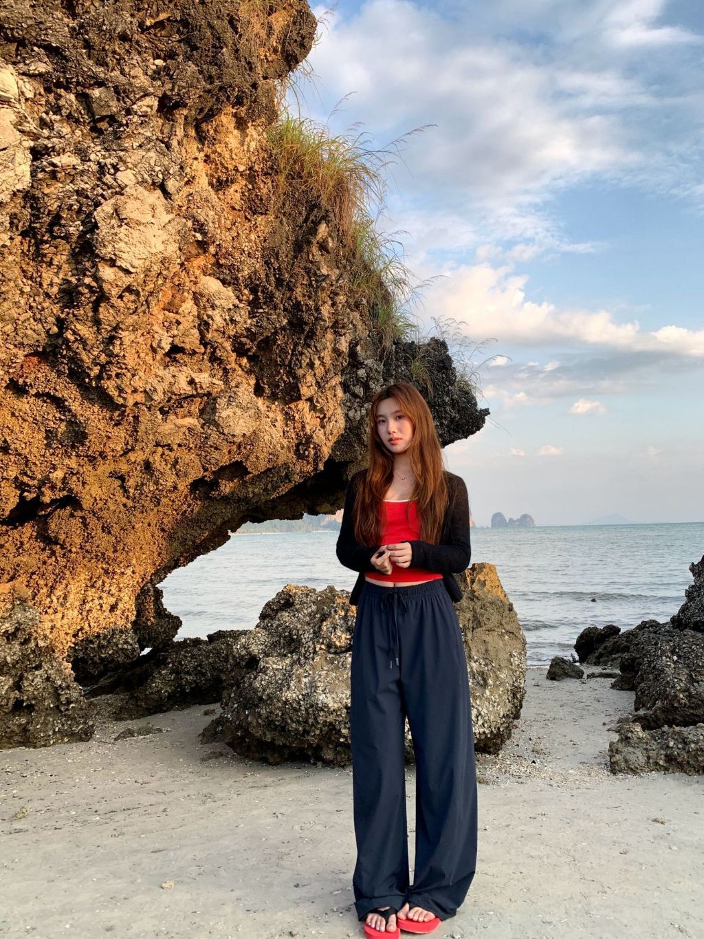 tw-11134207-820l5-mloe0ajrble04c