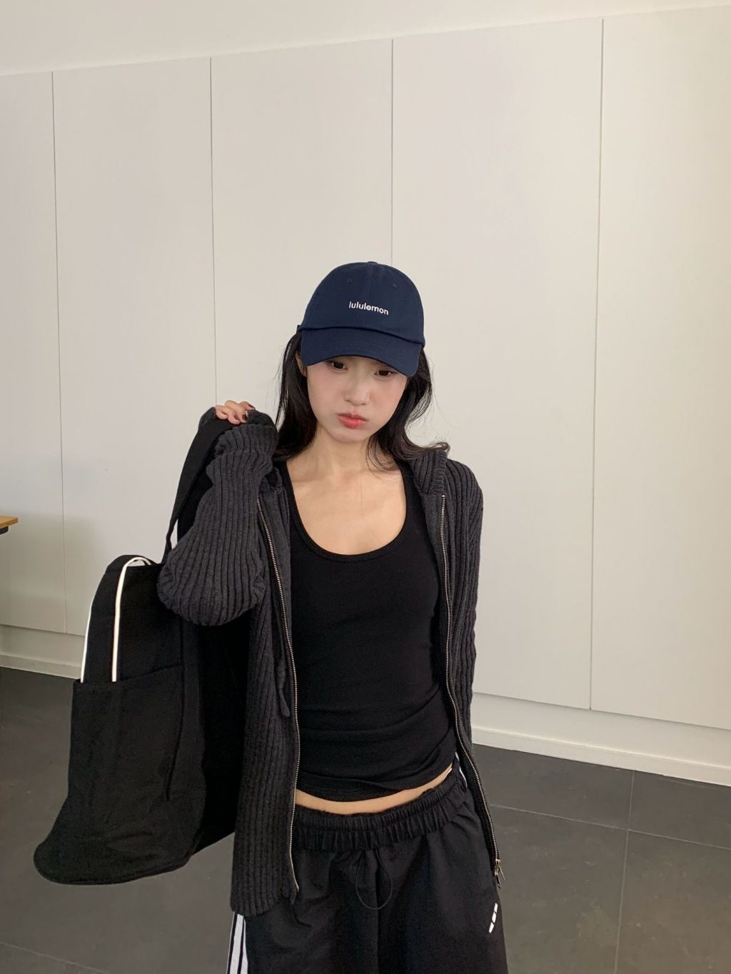 tw-11134207-81ztn-mdvnz04w0sg175