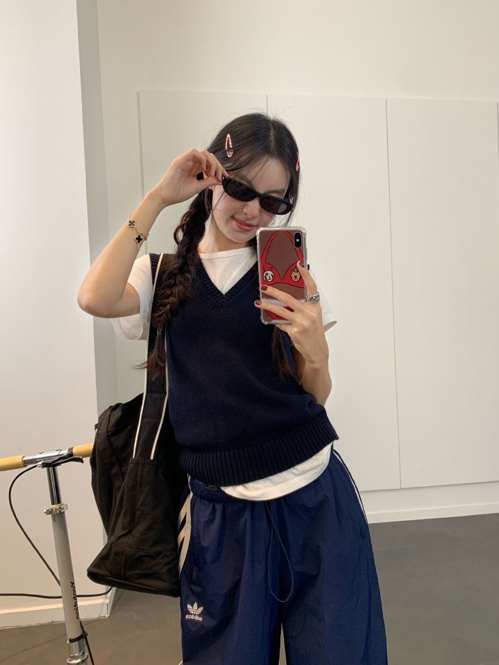 tw-11134207-81ztn-mdvom78ljabnb3