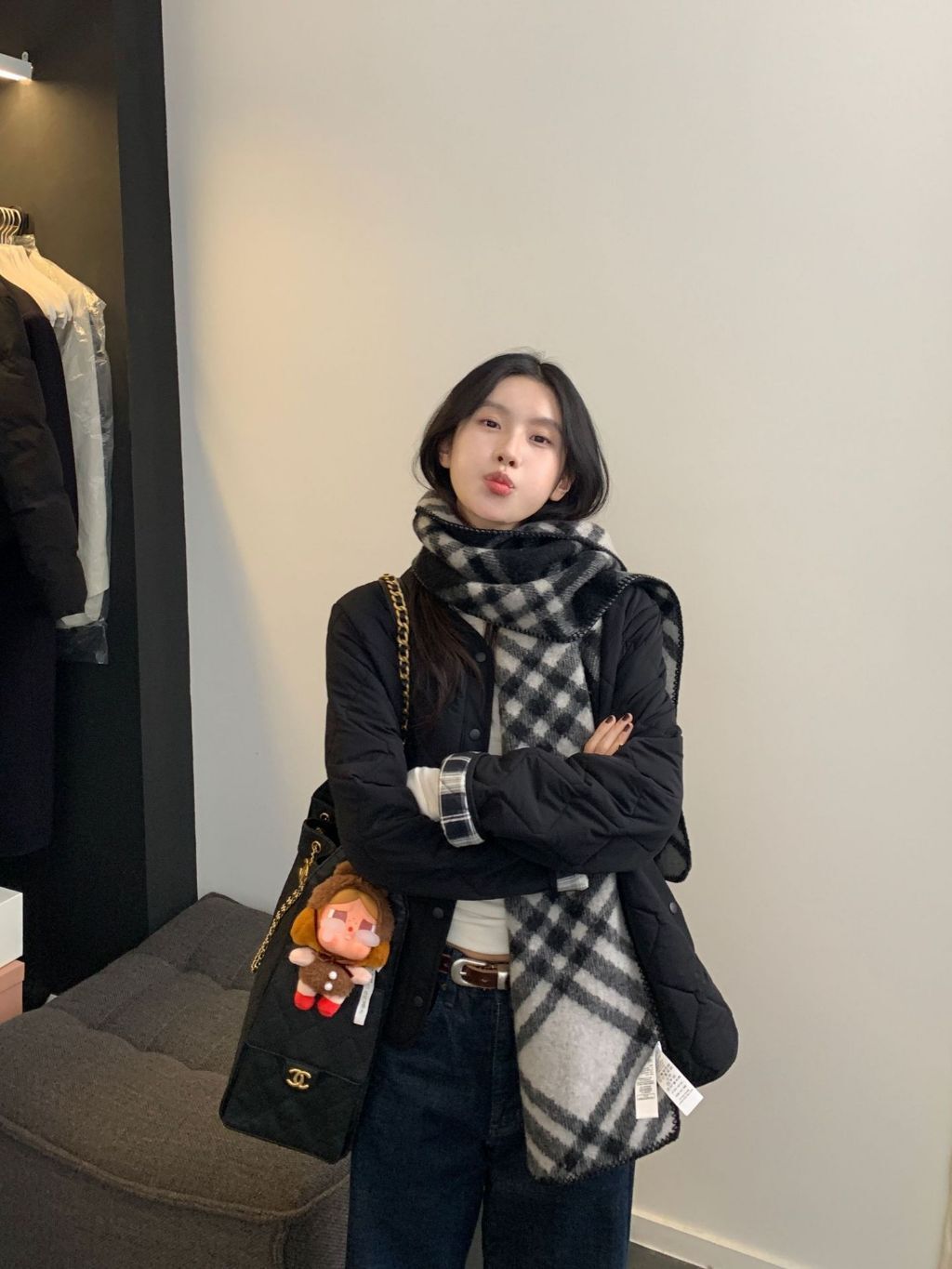 tw-11134207-81zth-mgv1io2f62a0e7