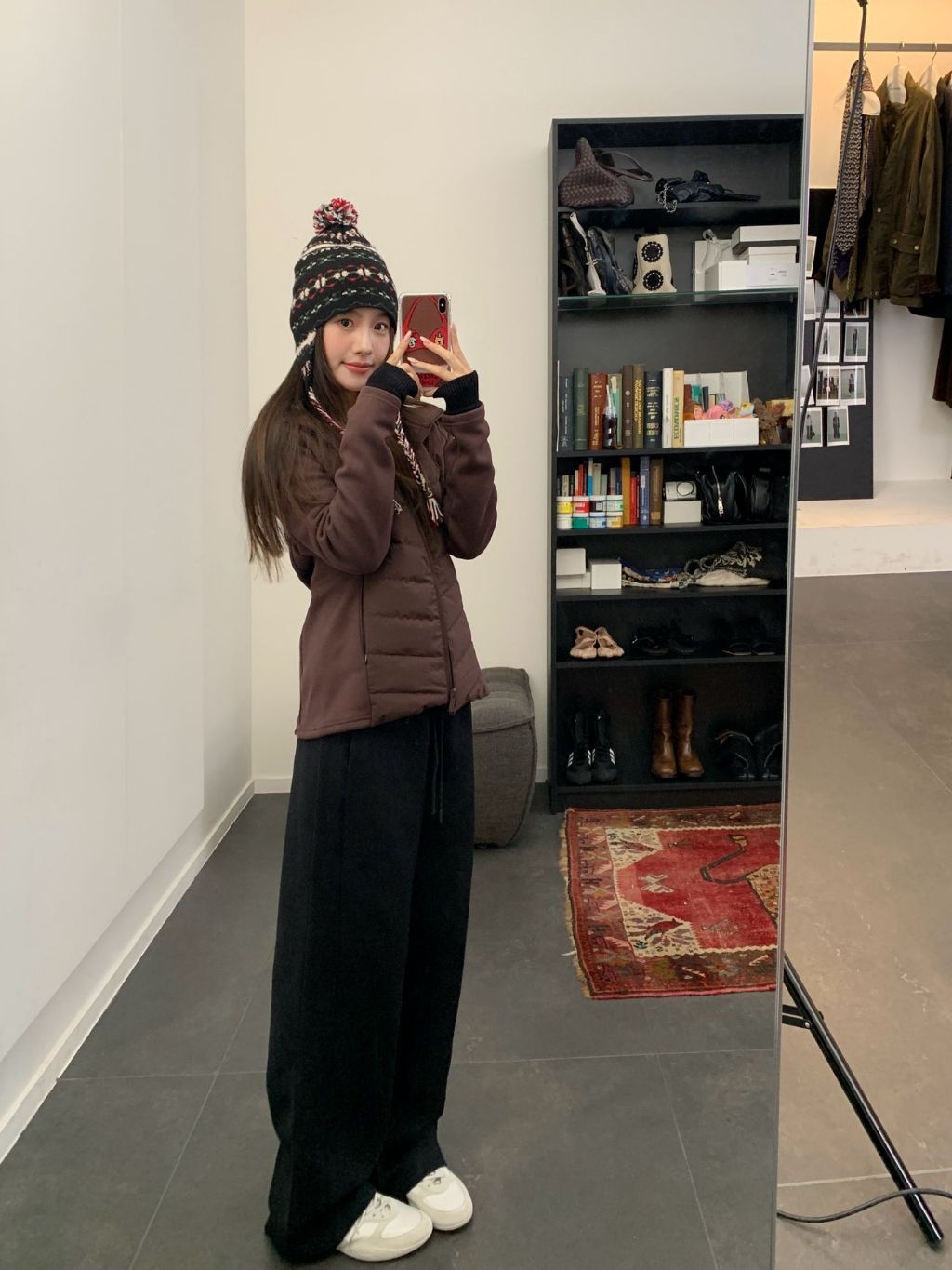 tw-11134207-81ztl-mgv22pfm23gu83