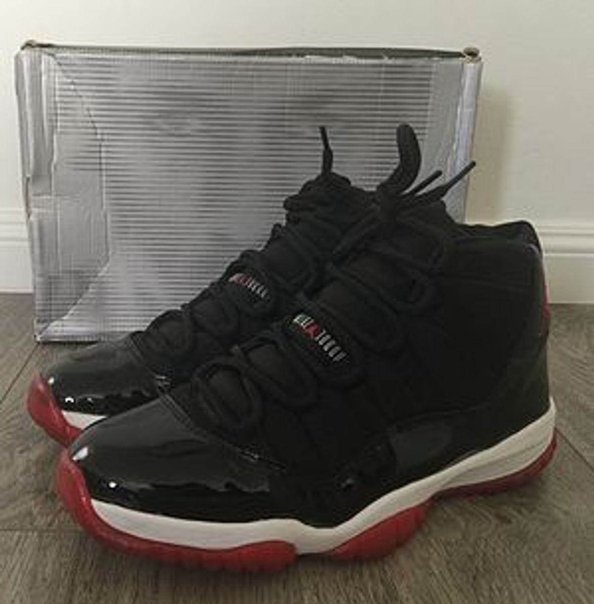 AJ XI