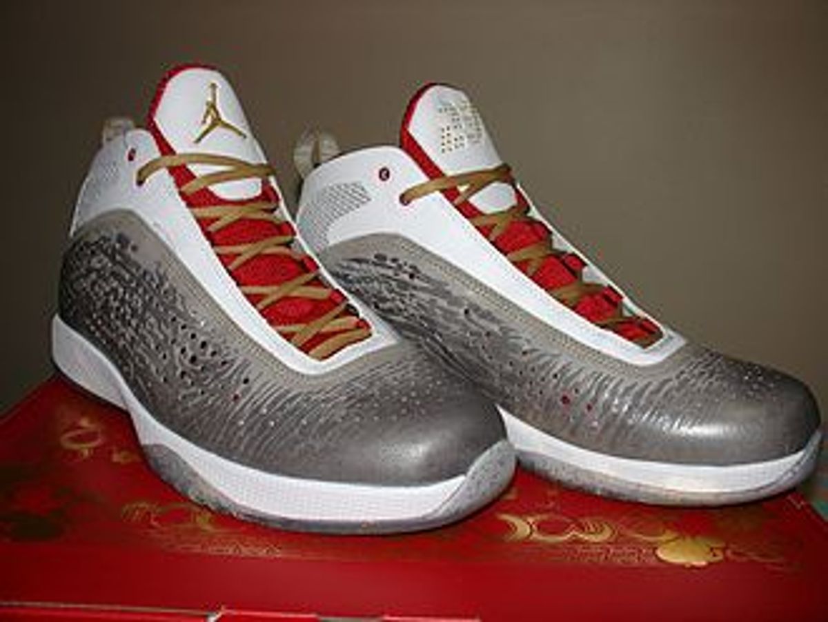 AJ 2011
