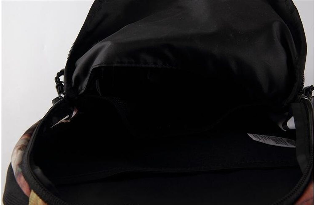 SUP TNF 16fw Pocono Backpack – Sally House of Fashion | Buy Your ...