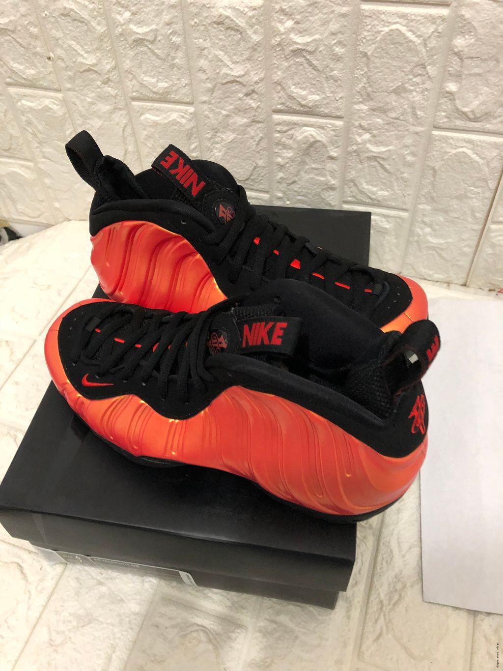 Air Foamposite One Habanero Red USD230 5.jpeg