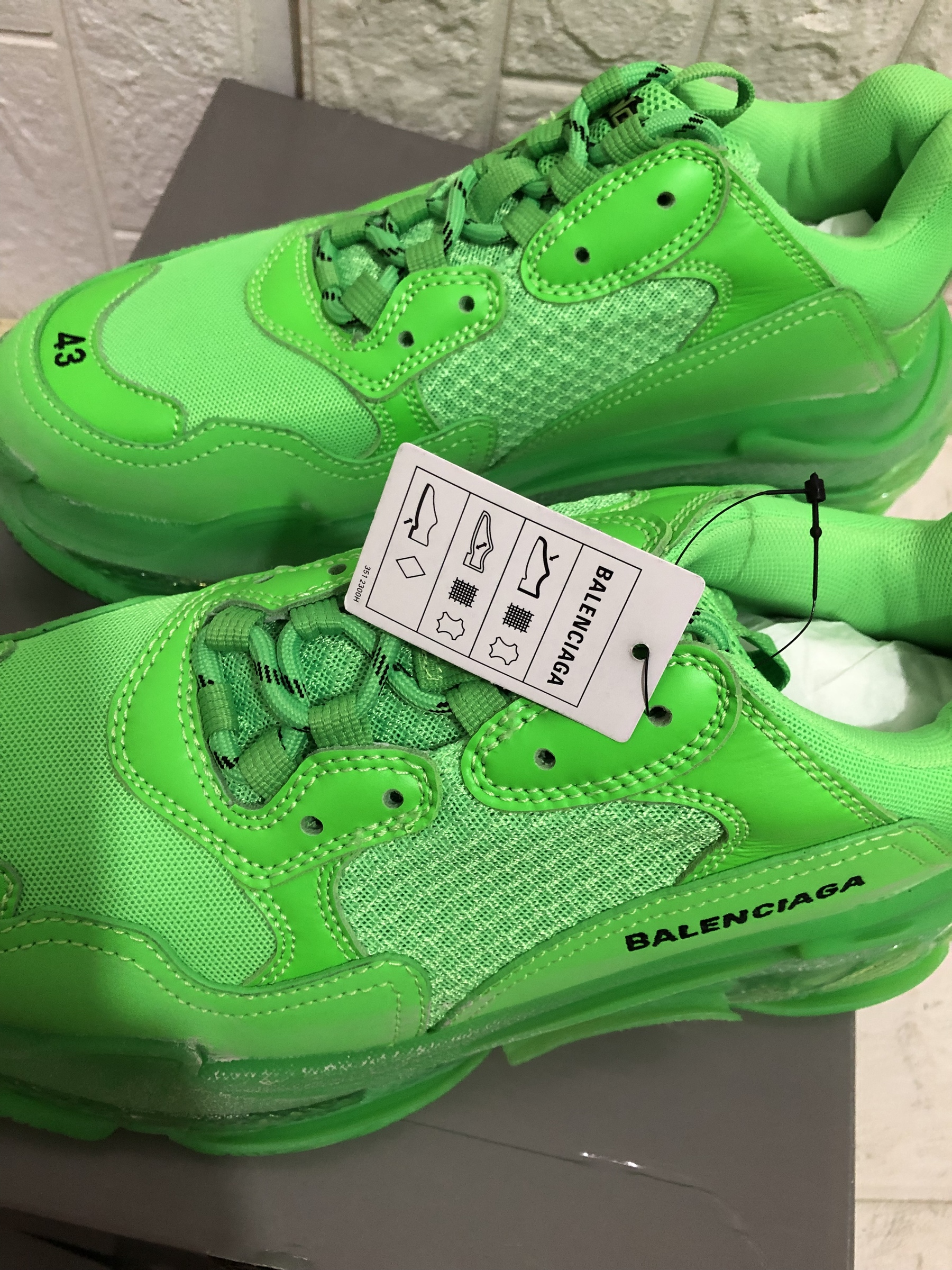 Balenciaga Triple S Neon Green Clear Sole – Sally House of ...
