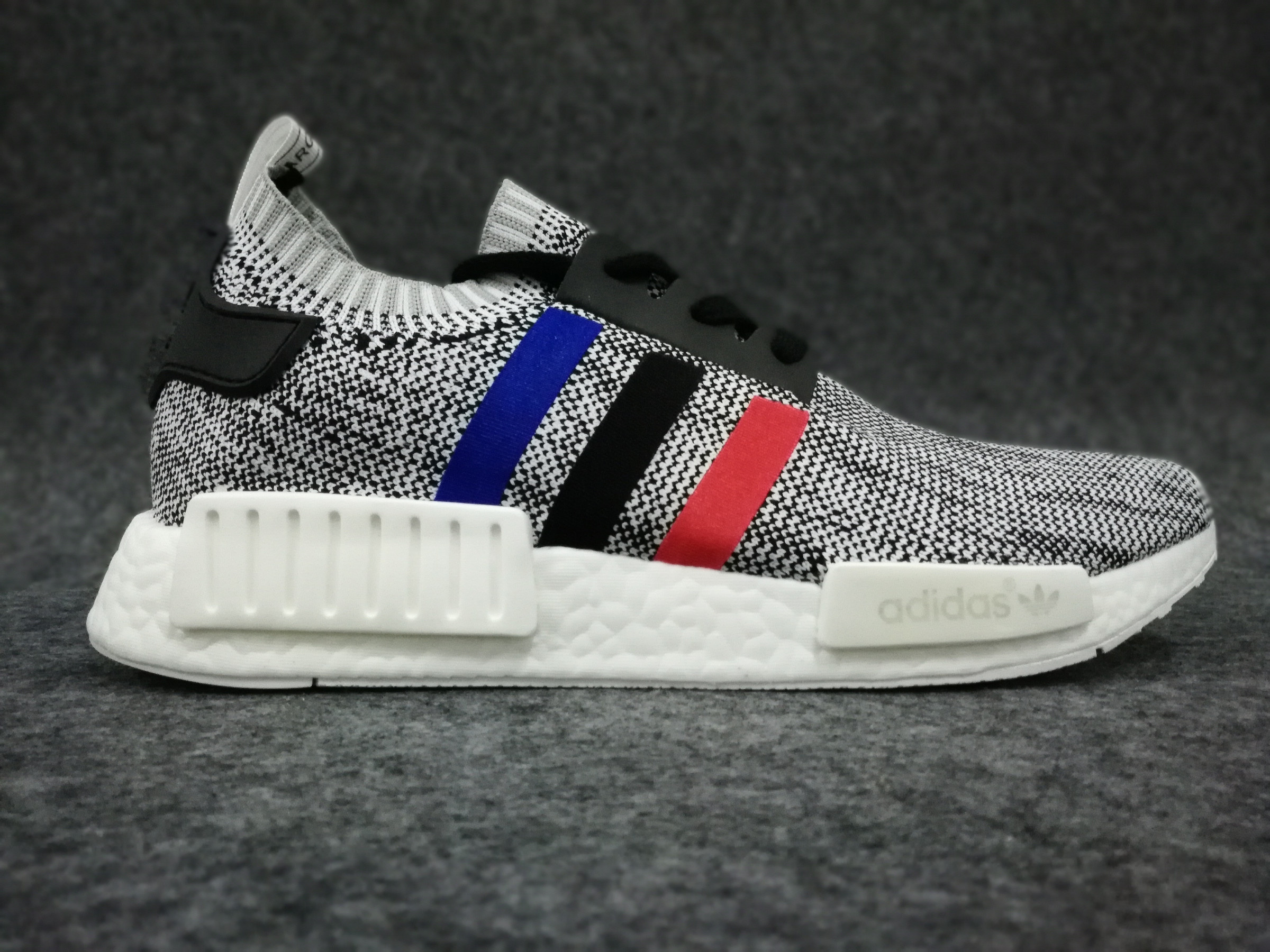 Adidas NMD 44 Blue Black Red – Sally 