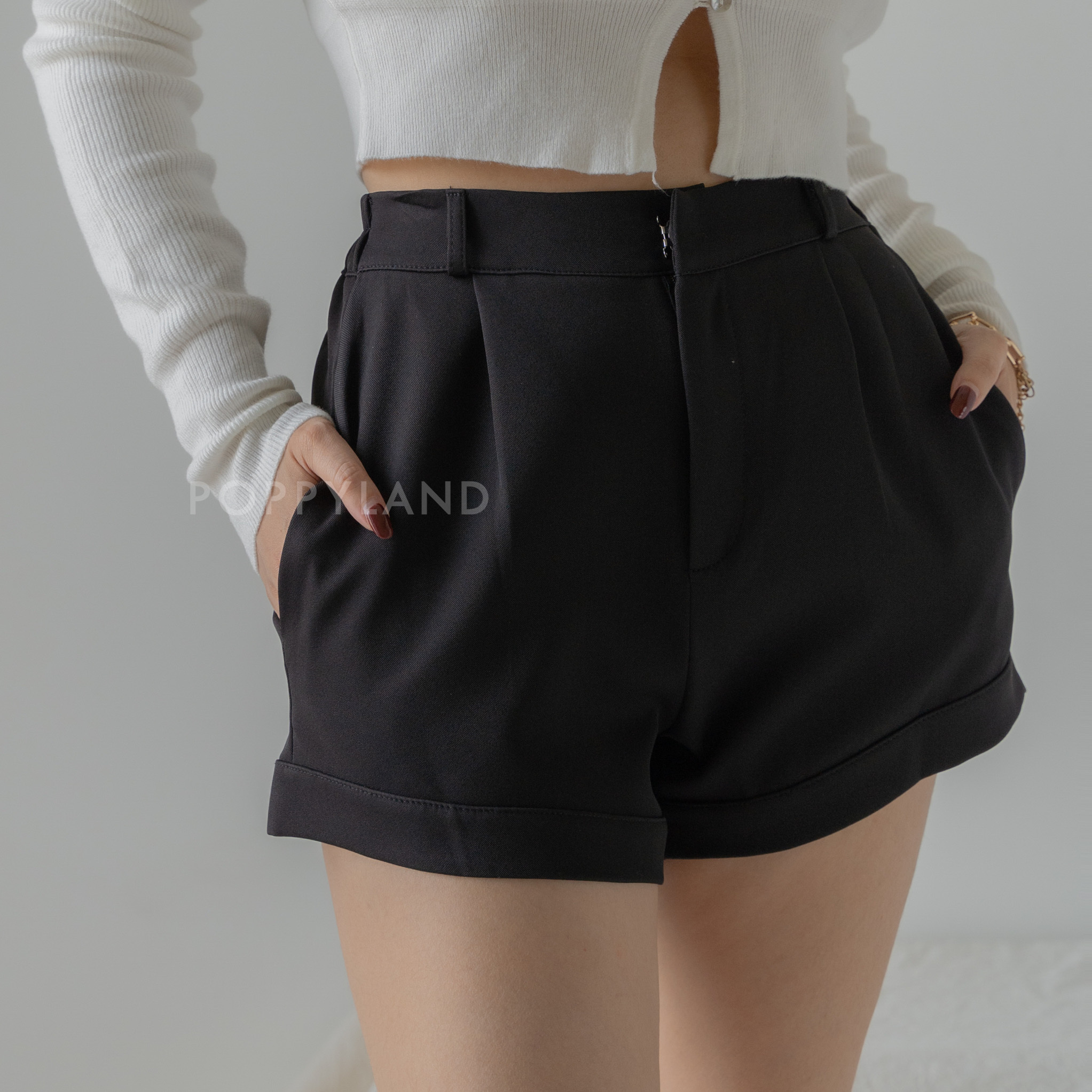 BCC49B06-F9EF-4C2B-9CED-2F423F85B373