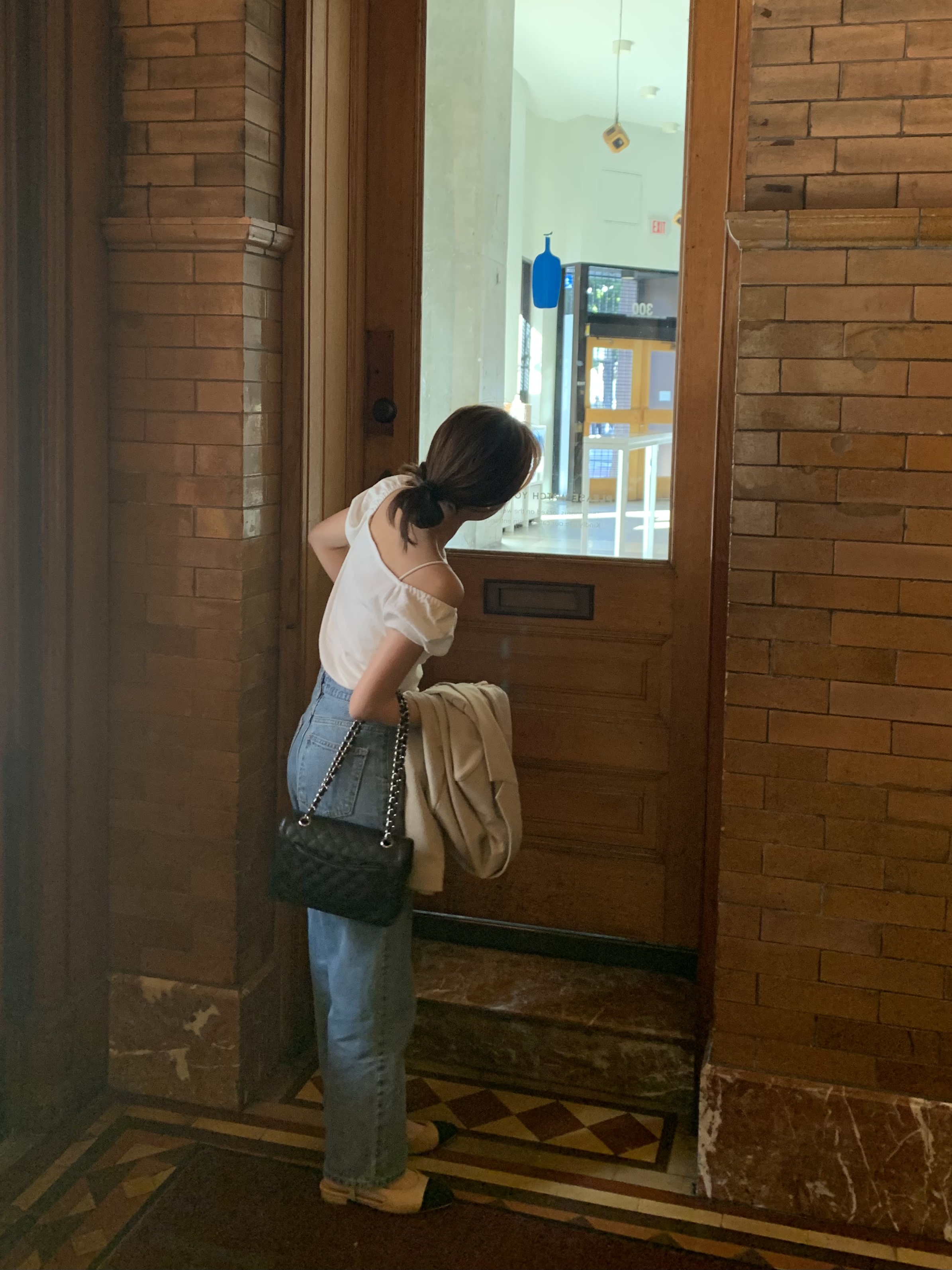 0CFCF84E-10A4-4117-B824-A9F3AF7425F3