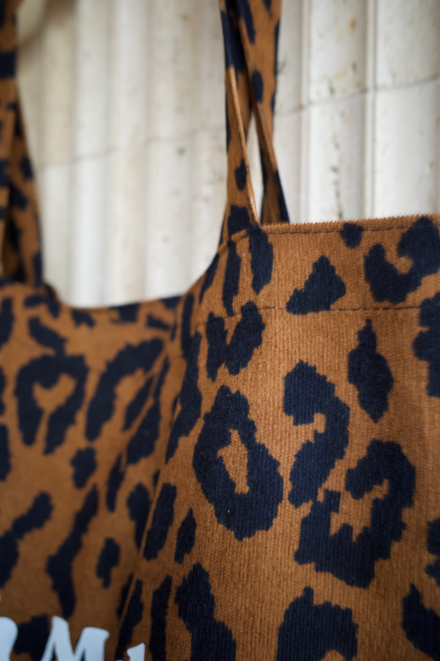 BB93A37B-0164-49DA-9A97-6455B372B489