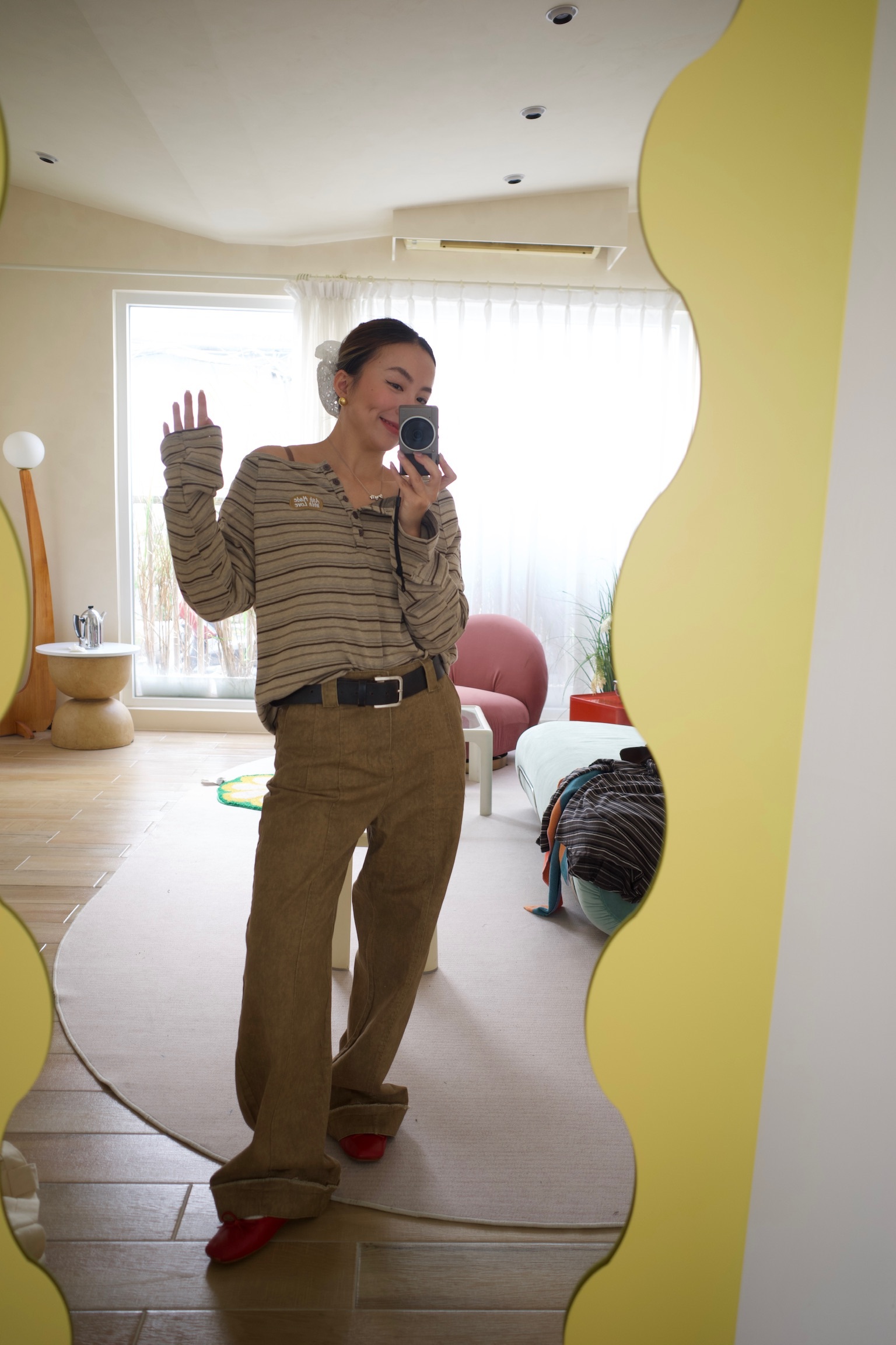 85885108-F3F6-4233-928F-F575D4309ECA