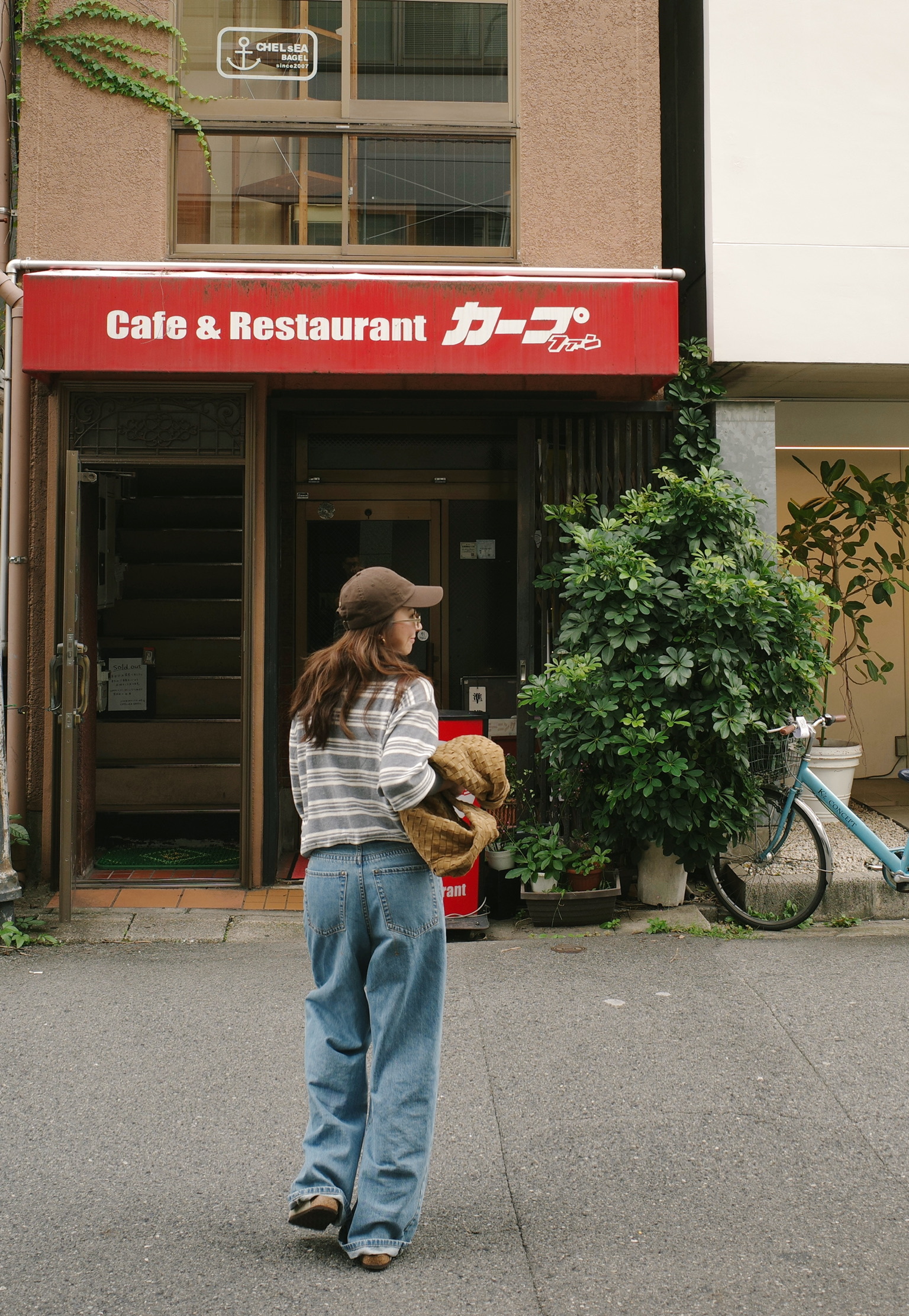 A5AE259B-78F4-4CA9-A138-E4D6F6F9D28D