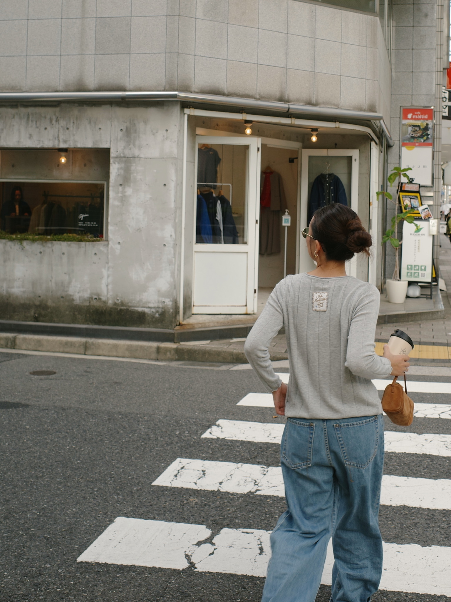 6509ABE3-23A2-436F-BBD5-D0817E486D60