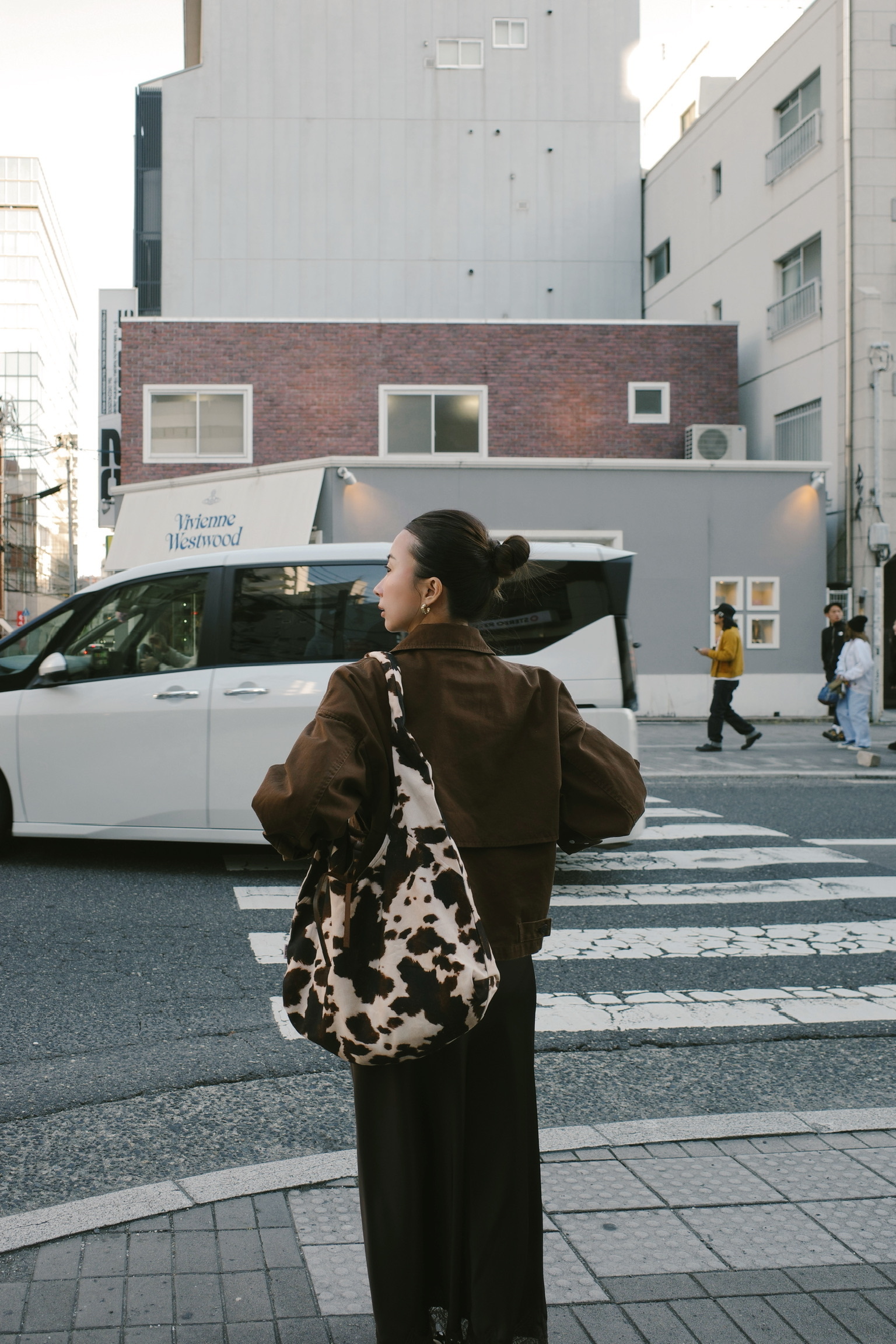 130E40C3-9AC5-4243-90A4-9DA0E6C6D924