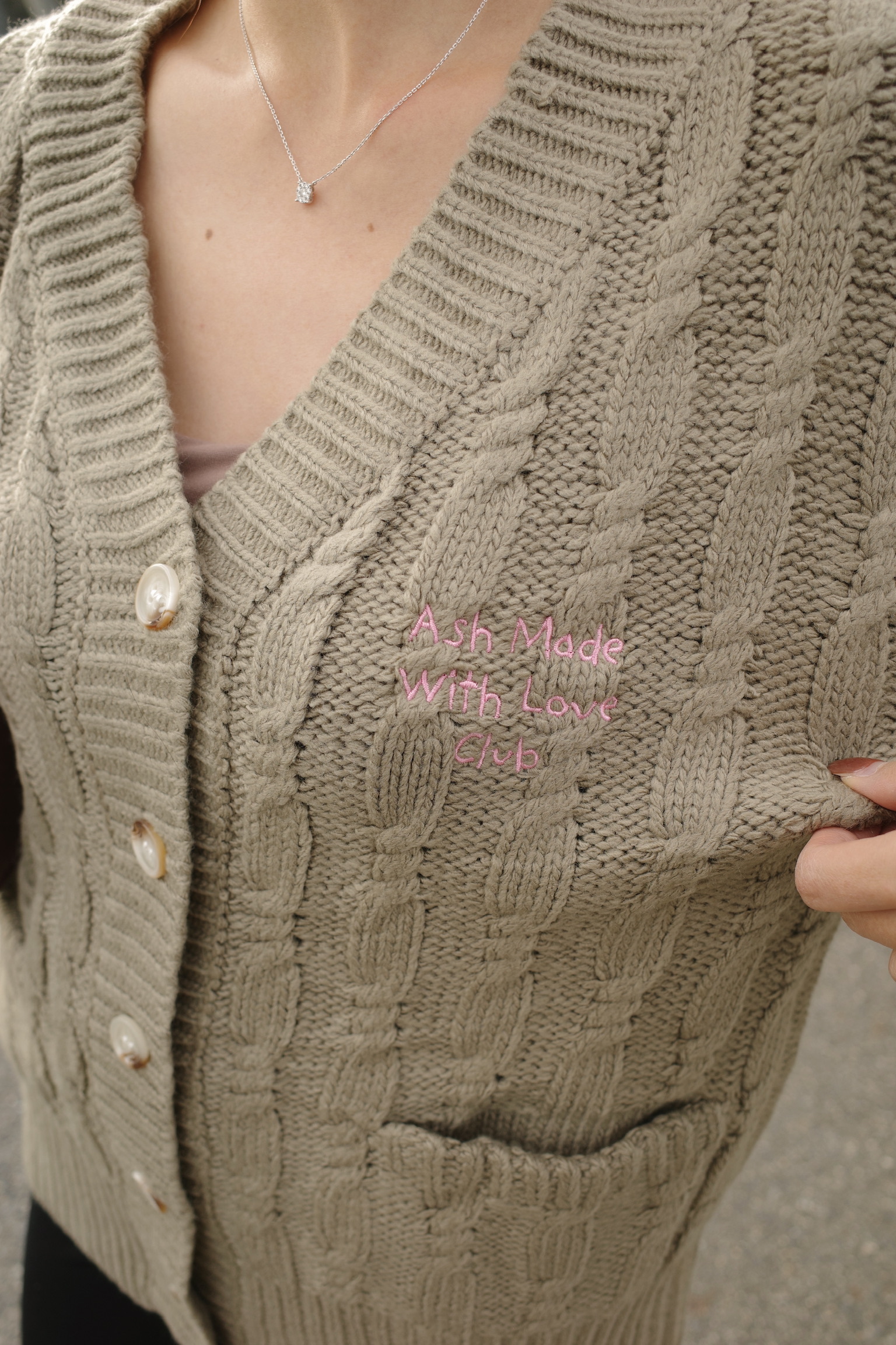 C03D2259-DD04-4011-9756-5DA9F2E7507A