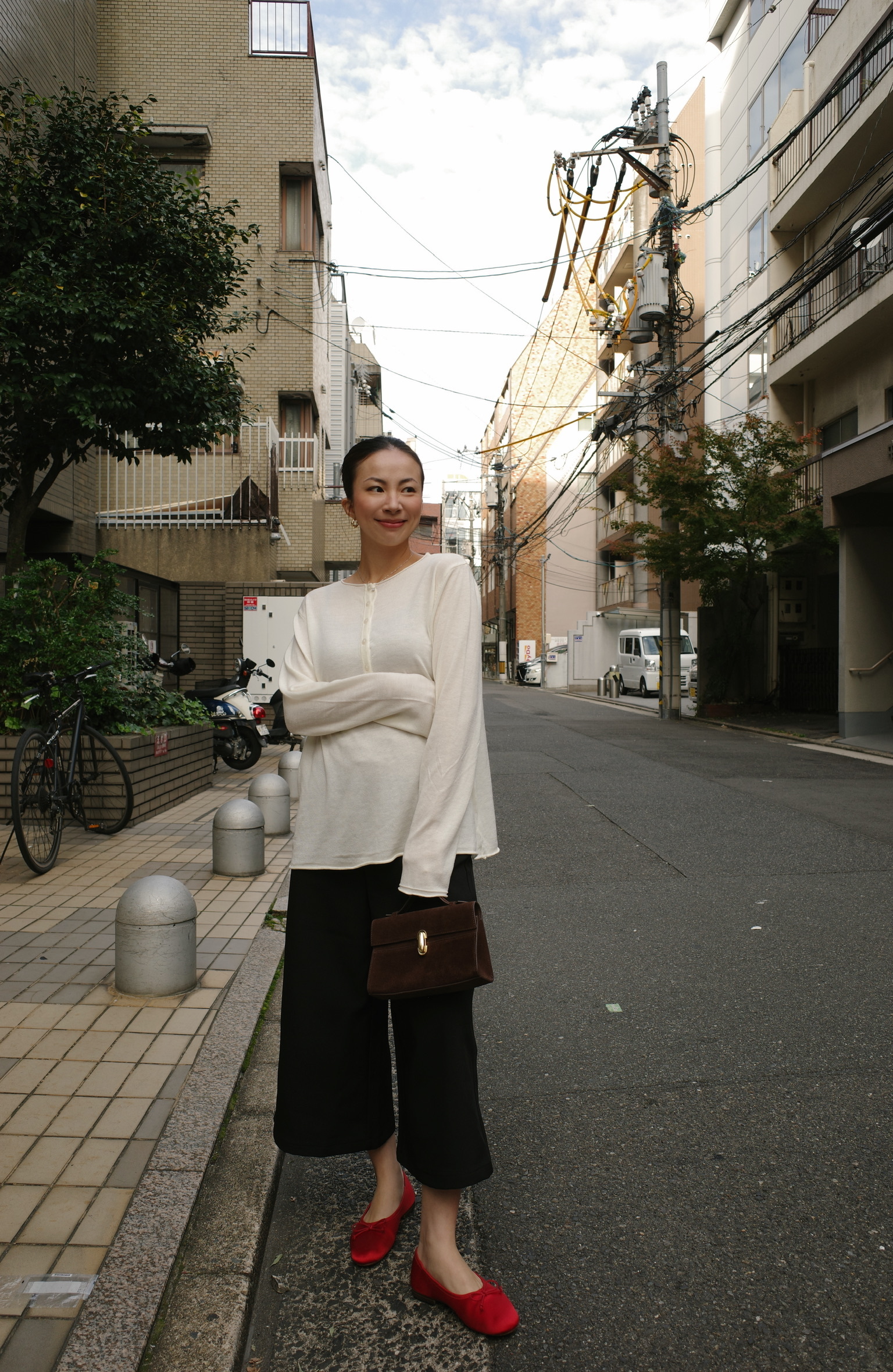 81988494-FA95-4911-81EA-96E74C2EEB9D