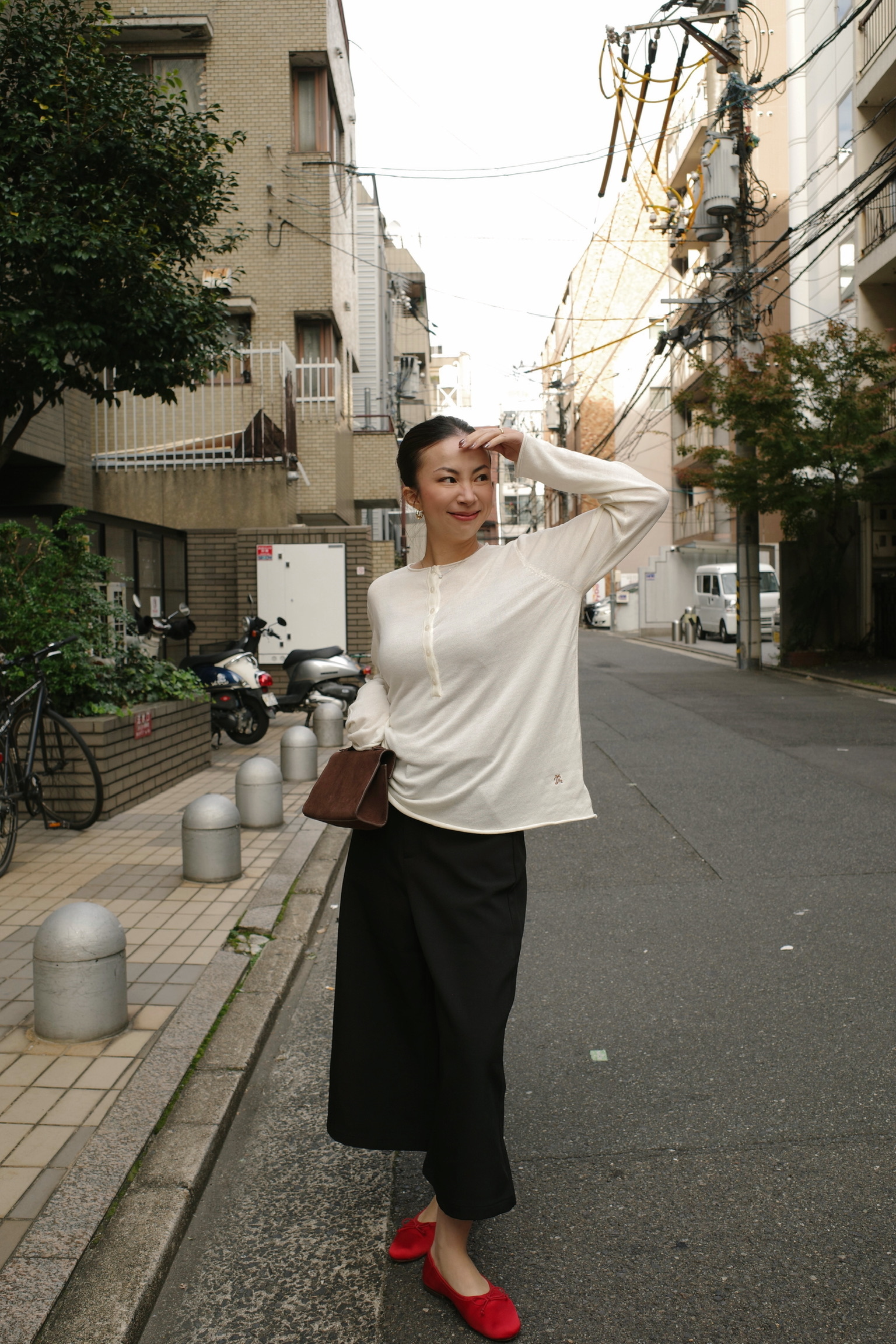 52FF00F8-7676-41B6-AE4C-113B7298F834